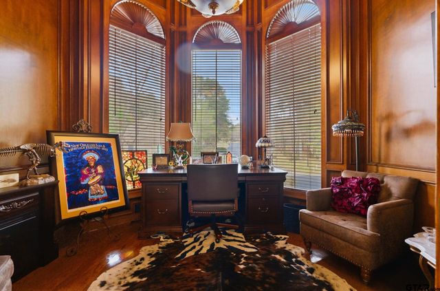 3645 Woods Boulevard, Tyler, TX 75707