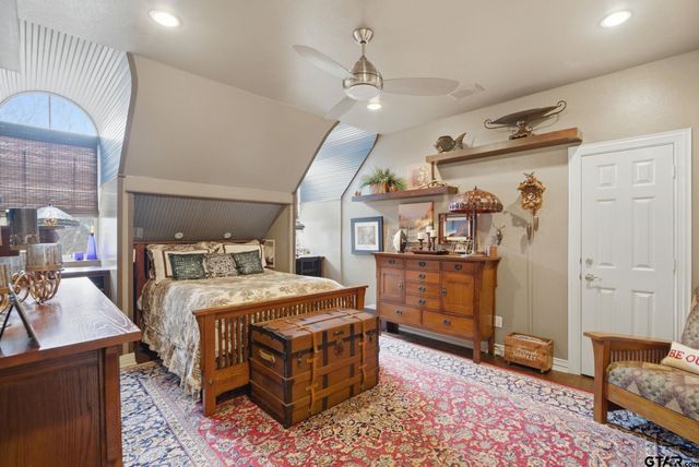 3645 Woods Boulevard, Tyler, TX 75707