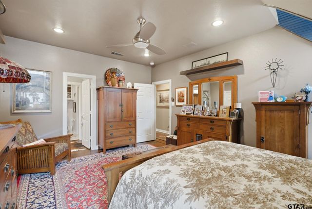 3645 Woods Boulevard, Tyler, TX 75707