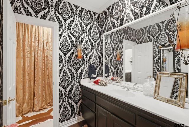 3645 Woods Boulevard, Tyler, TX 75707