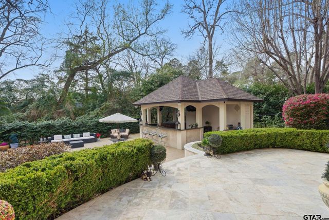 3645 Woods Boulevard, Tyler, TX 75707