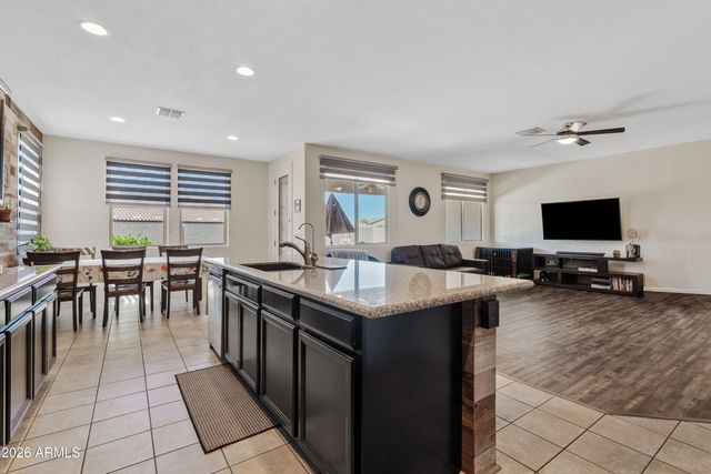 2074 W RAINS Way, San Tan Valley, AZ 85144