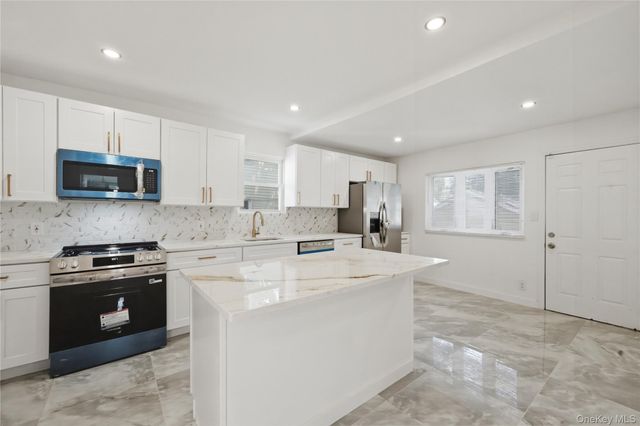 153-20 119th Road, Jamaica, NY 11434