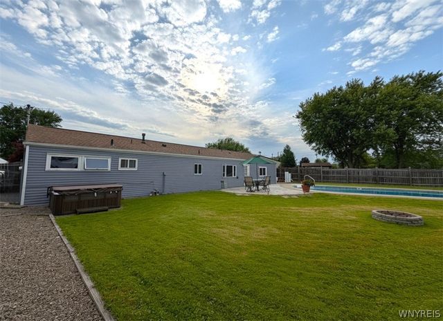 79 Alys Drive East, Cheektowaga, NY 14043