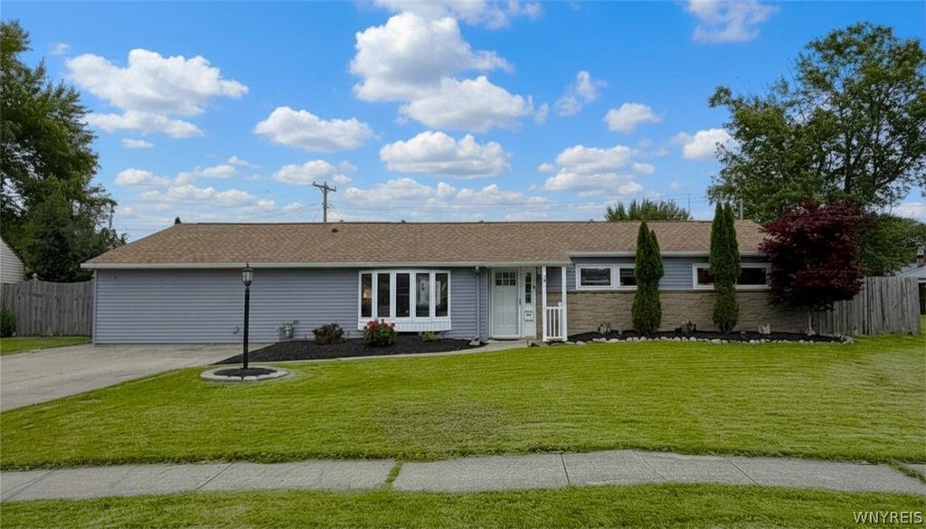 79 Alys Drive East, Cheektowaga, NY 14043