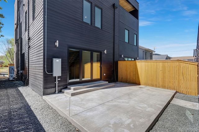 1446 Stuart Street, Denver, CO 80204