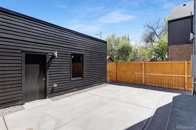 1446 Stuart Street, Denver, CO 80204