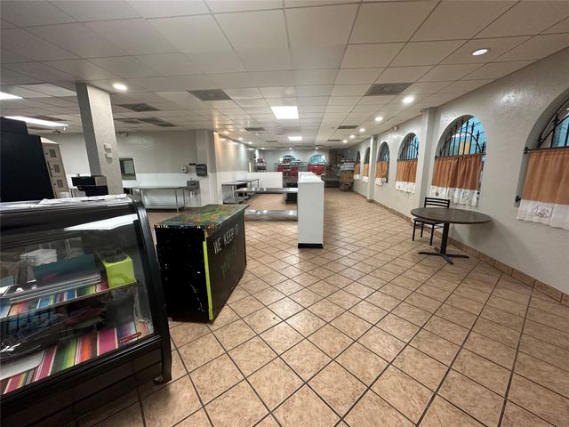 7820 Fulton Street, Houston, TX 77022