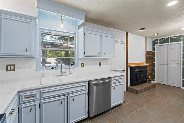 1256 Cherokee Trail NW, Lawrenceville, GA 30043