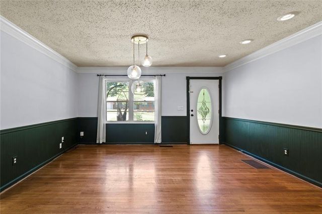 1256 Cherokee Trail NW, Lawrenceville, GA 30043
