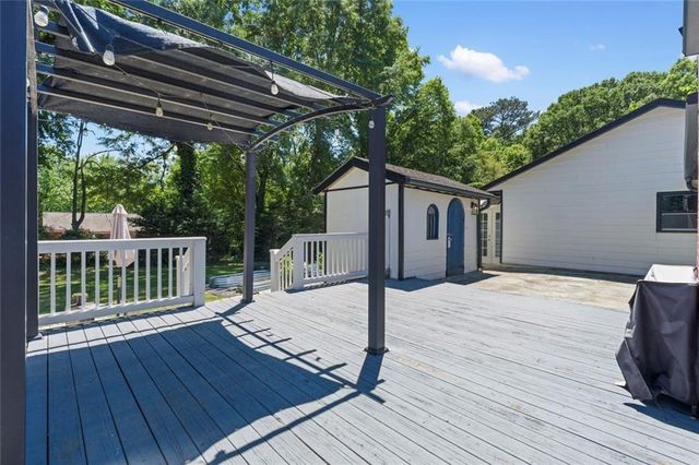 1256 Cherokee Trail NW, Lawrenceville, GA 30043