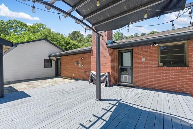 1256 Cherokee Trail NW, Lawrenceville, GA 30043