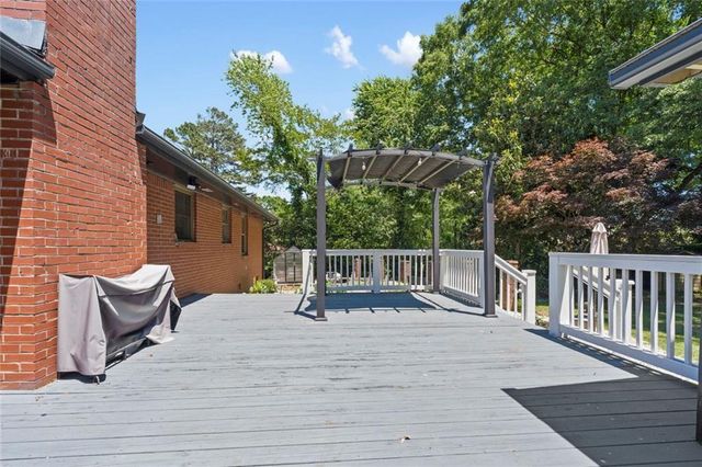 1256 Cherokee Trail NW, Lawrenceville, GA 30043
