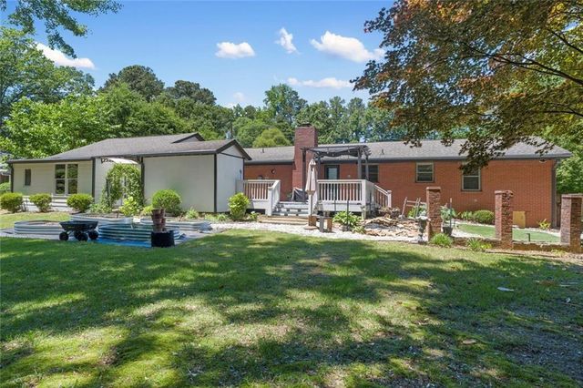 1256 Cherokee Trail NW, Lawrenceville, GA 30043