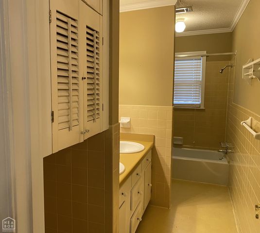 2001 Arrowhead Farm Road, Jonesboro, AR 72401