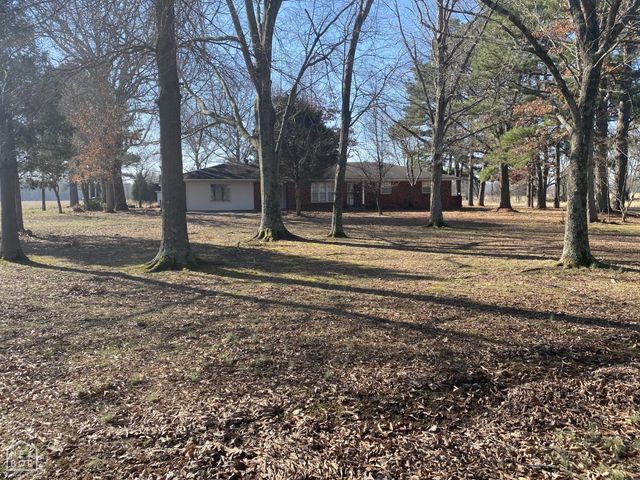 2001 Arrowhead Farm Road, Jonesboro, AR 72401