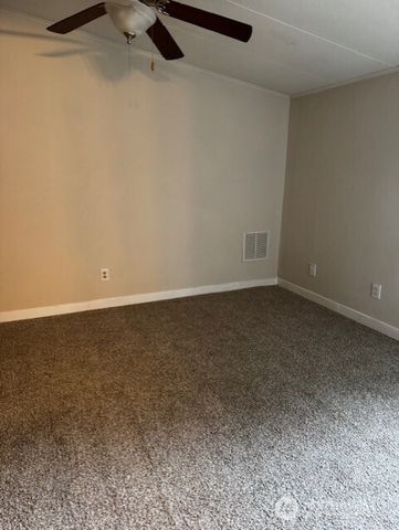 857 Mahogany Lane NW, Silverdale, WA 98383