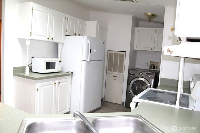 857 Mahogany Lane NW, Silverdale, WA 98383