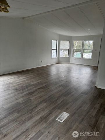 857 Mahogany Lane NW, Silverdale, WA 98383