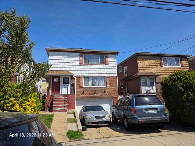 25341 149th Avenue, Rosedale, NY 11422