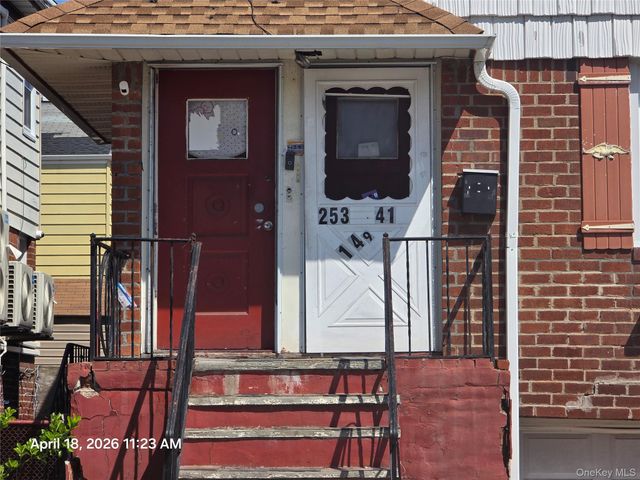 25341 149th Avenue, Rosedale, NY 11422