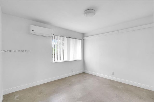 645 NW 15th Ave 1-4, Fort Lauderdale, FL 33311