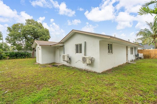 645 NW 15th Ave 1-4, Fort Lauderdale, FL 33311