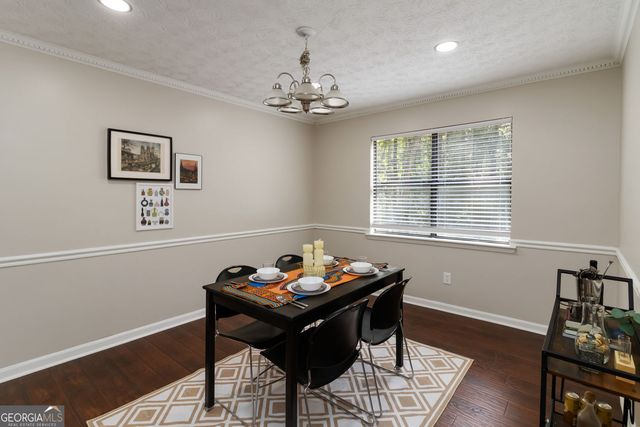 145 Huntcliff Court, Fayetteville, GA 30214