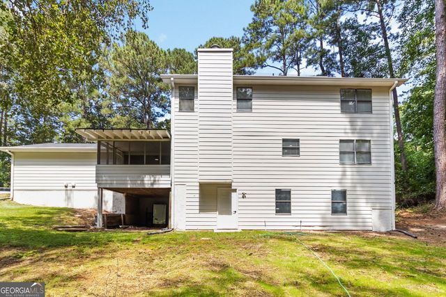 145 Huntcliff Court, Fayetteville, GA 30214