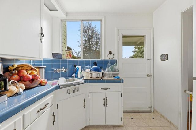 438 43rd Street, Richmond, CA 94805