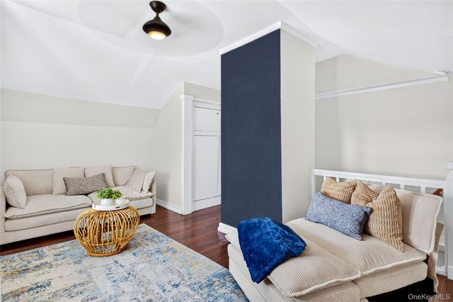 444 Lakeview Avenue, Rockville Centre, NY 11570