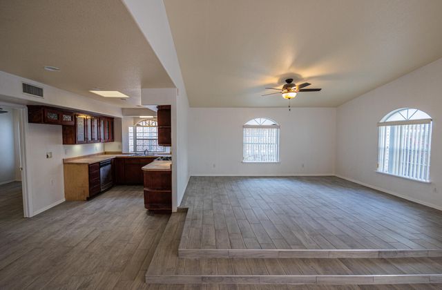 5728 Mackerel Lane, El Paso, TX 79924