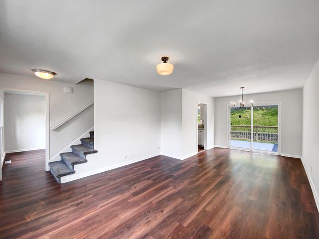 480 Bamburg Dr, Clarksville, TN 37040