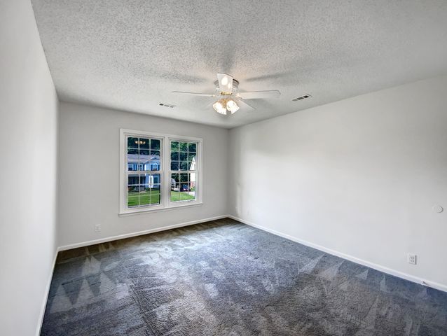 480 Bamburg Dr, Clarksville, TN 37040