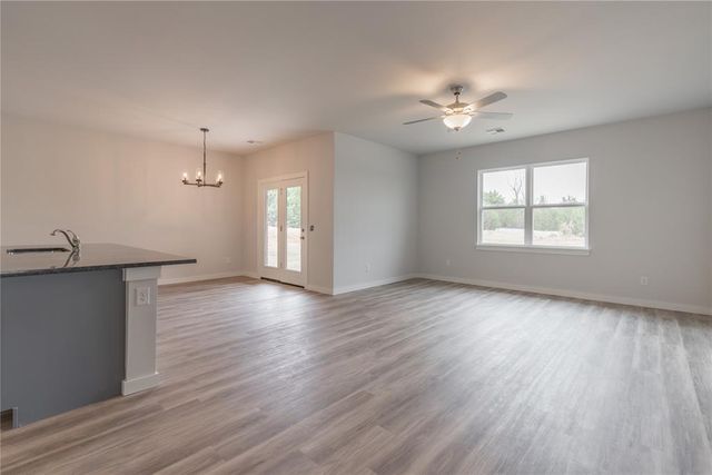 5260 Bluestem Avenue, Guthrie, OK 73044