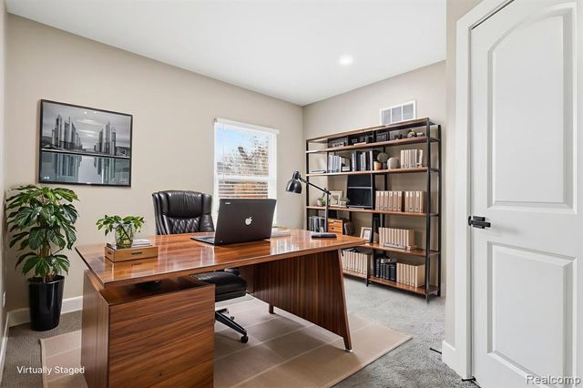 3280 Lothrop Street, Detroit, MI 48206