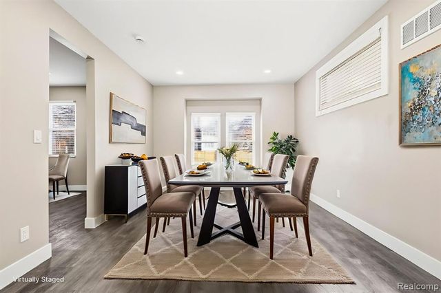 3280 Lothrop Street, Detroit, MI 48206