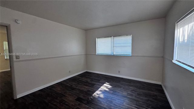1522 NE 34th Court 4, Oakland Park, FL 33334