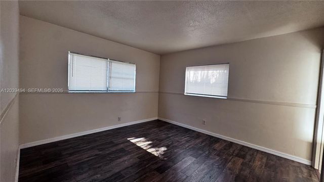 1522 NE 34th Court 4, Oakland Park, FL 33334