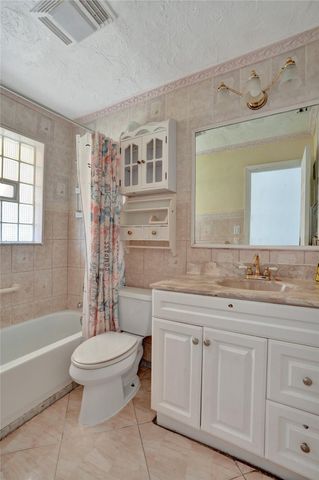 1560 NE 31st Court, Pompano Beach, FL 33064