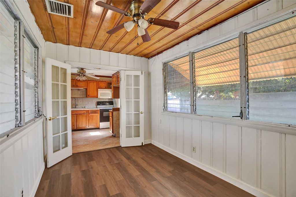 1560 NE 31st Court, Pompano Beach, FL 33064