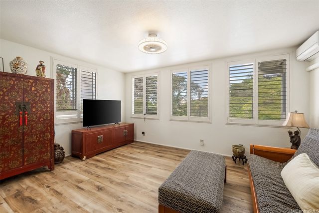 2168 Round Top Drive, Honolulu, HI 96822