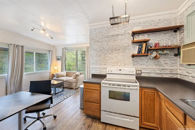 2168 Round Top Drive, Honolulu, HI 96822