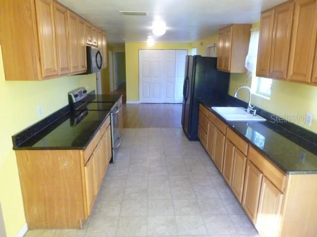 6616 MANGROVE DRIVE, Wesley Chapel, FL 33544