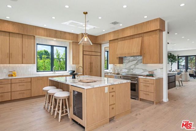 16011 Miami Way, Pacific Palisades, CA 90272