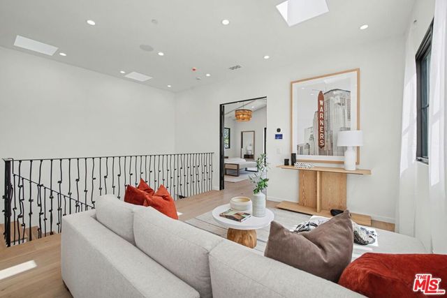 16011 Miami Way, Pacific Palisades, CA 90272