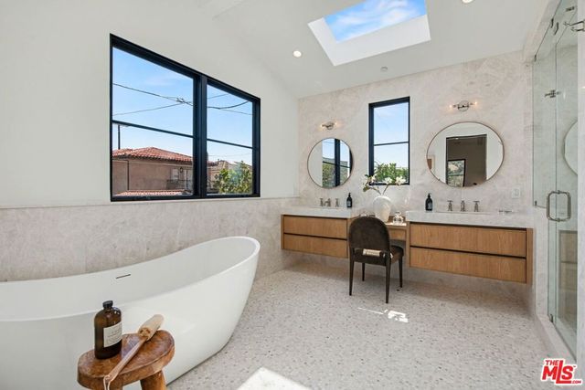16011 Miami Way, Pacific Palisades, CA 90272