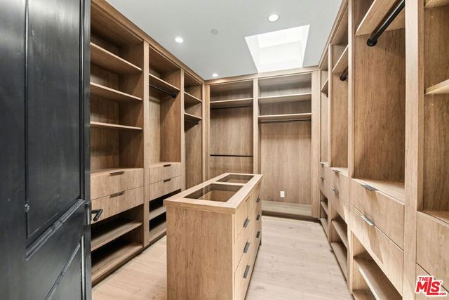 16011 Miami Way, Pacific Palisades, CA 90272