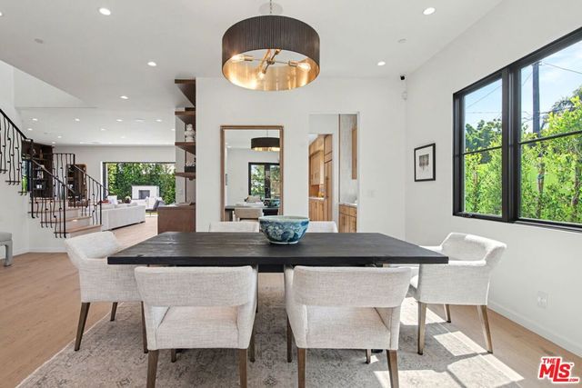 16011 Miami Way, Pacific Palisades, CA 90272