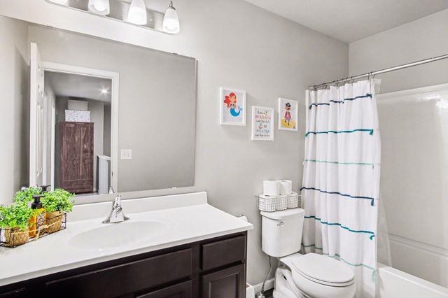 2631 Sage Wing Drive Se, City Of Kentwood, MI 49508